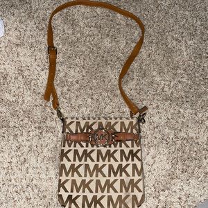 Michael Kors monochrome crossbody bag